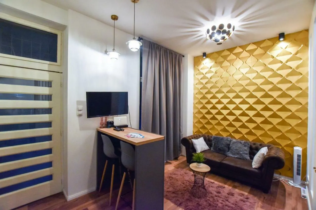 Bluebel Luxory Apartment In The City Center contacts